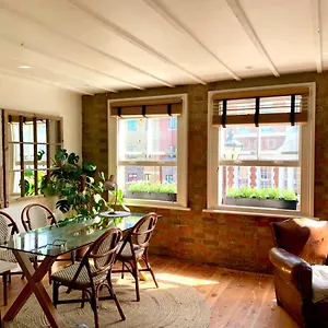  Apartment Your Private Hoxton Sleeps 3 Zone 1